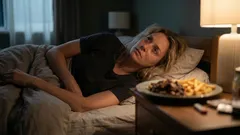 5 alimenti da consumare a cena che compromettono il sonno senza che te ne accorga